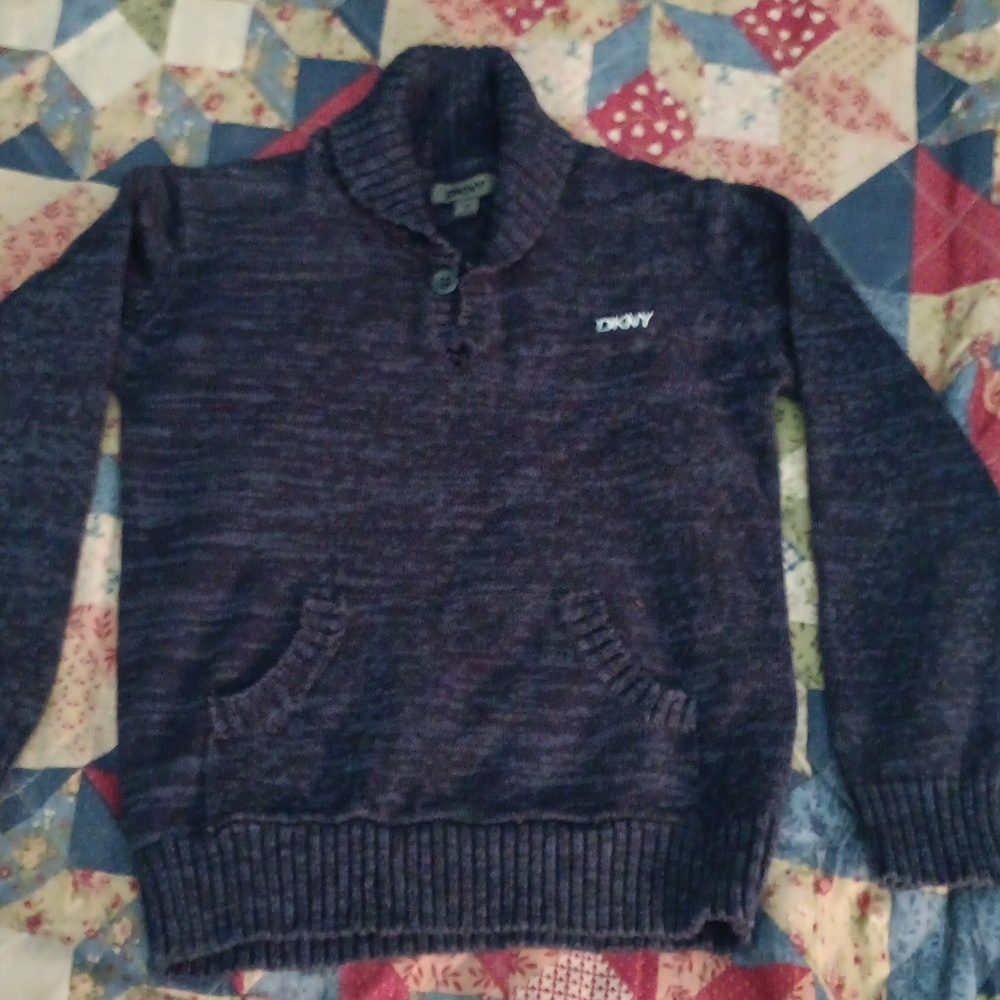 NWOT boys DKNY SWEATER
